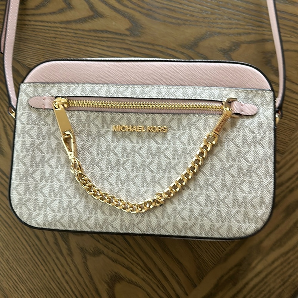 Michael Kors Crossbody Purse